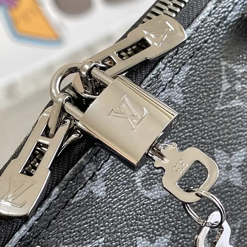 Affordable LV Bags 2406YA0135 0124