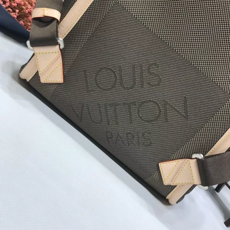 Cheap LV Bags 19B5790027 0113