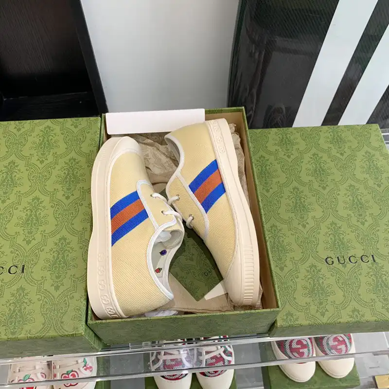 Affordable Gucci Shoes 2212PZ0109 0129